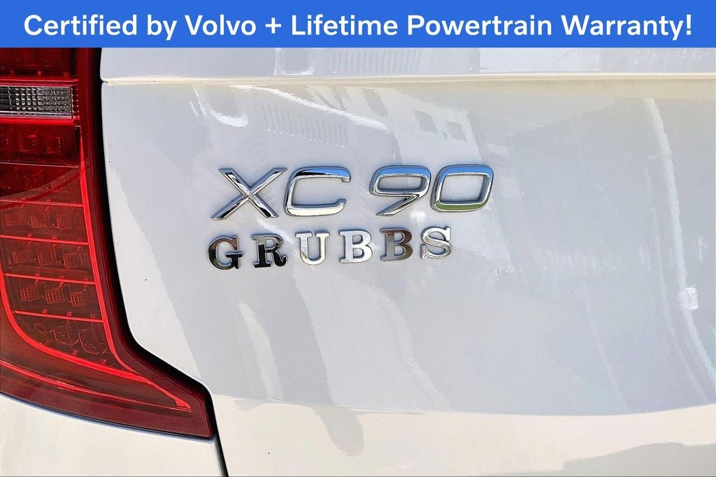 2023 Volvo XC90 B5 Plus