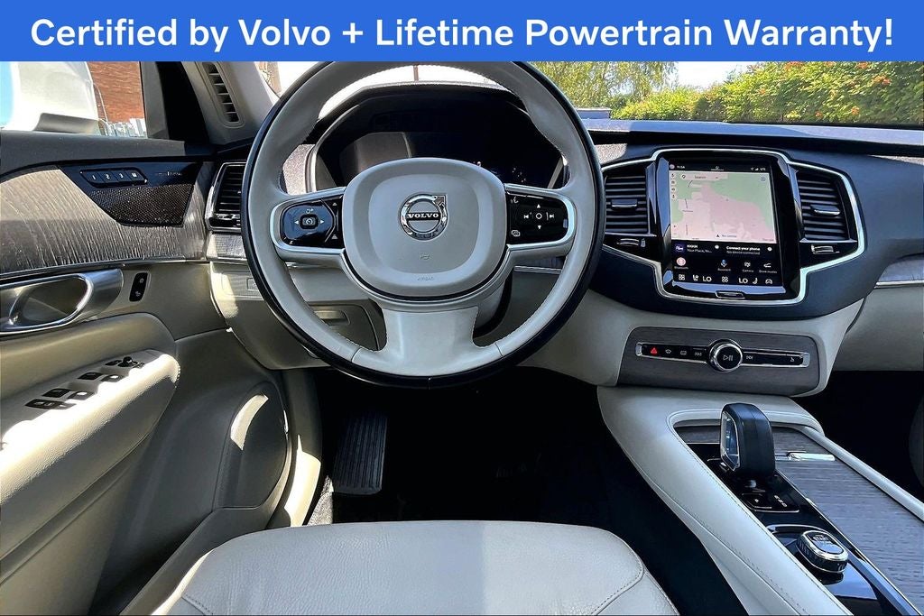 2023 Volvo XC90 B5 Plus