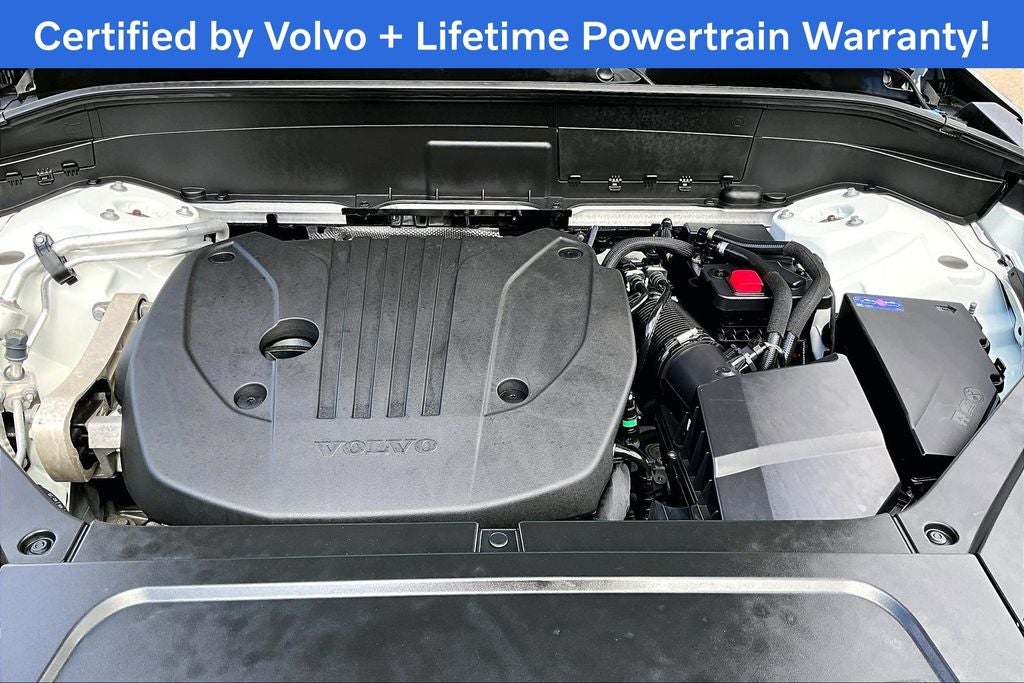 2023 Volvo XC90 B5 Core