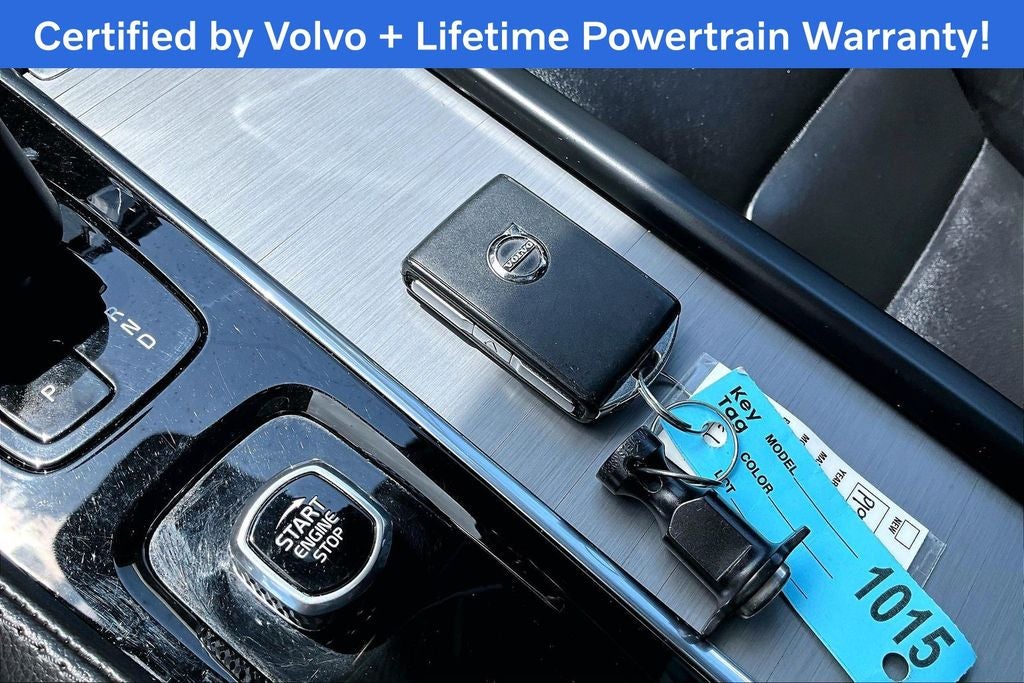 2023 Volvo XC90 B5 Core