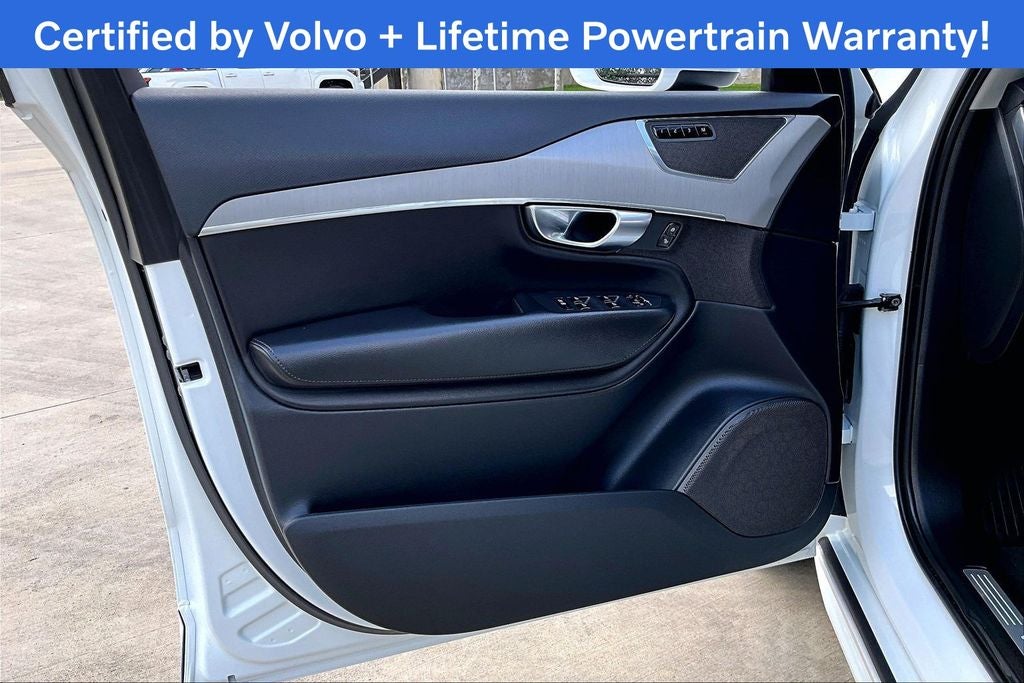 2023 Volvo XC90 B5 Core