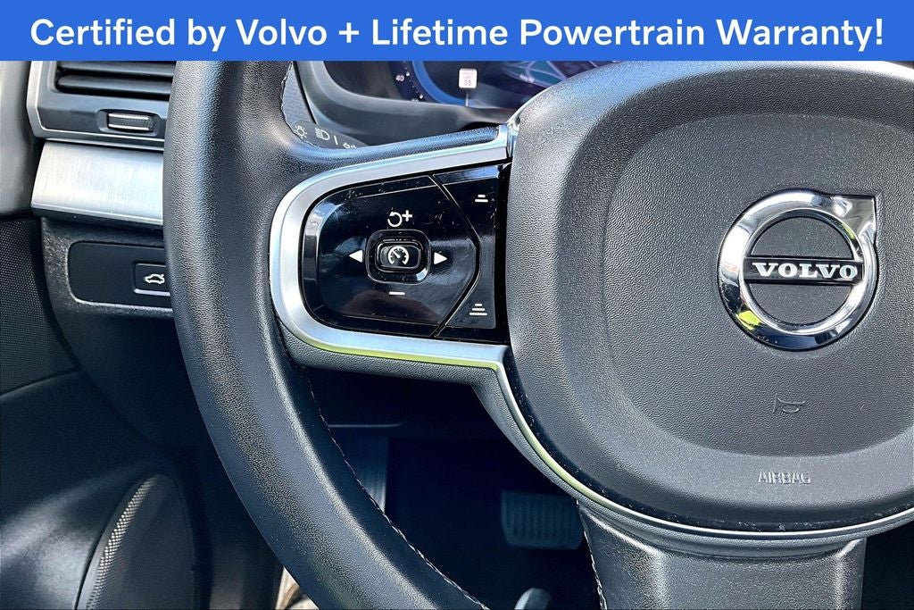 2023 Volvo XC90 B5 Core
