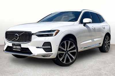 2023 Volvo XC60 B5 Ultimate Bright Theme
