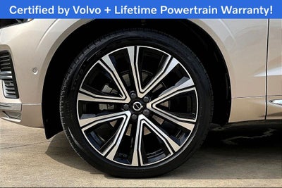 2023 Volvo XC60 B5 Ultimate Bright Theme