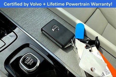 2023 Volvo XC60 B5 Ultimate Bright Theme