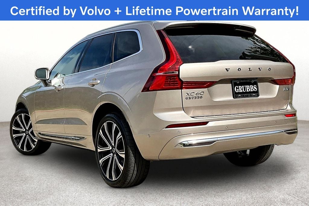 2023 Volvo XC60 B5 Ultimate Bright Theme