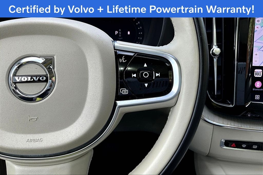 2023 Volvo XC60 B5 Ultimate Bright Theme