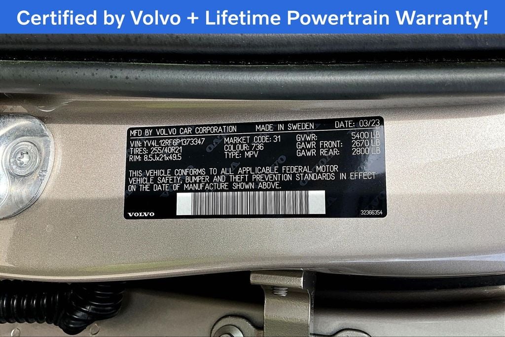 2023 Volvo XC60 B5 Ultimate Bright Theme