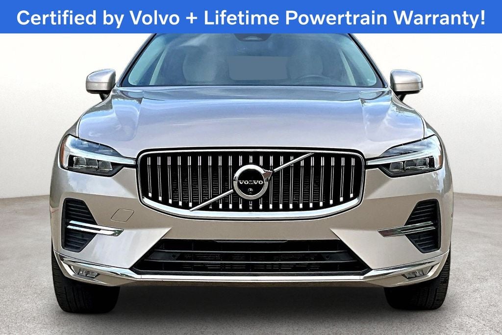 2023 Volvo XC60 B5 Ultimate Bright Theme