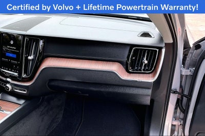 2023 Volvo XC60 B5 Ultimate Bright Theme