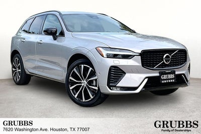 2024 Volvo XC60 B5 Plus Dark Theme