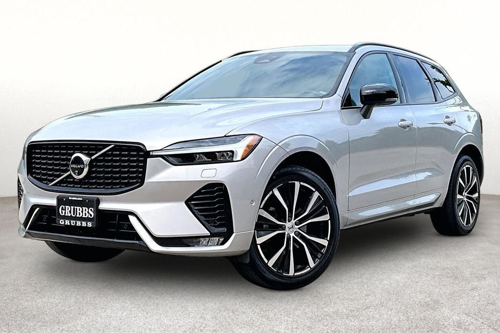 2024 Volvo XC60 B5 Plus Dark Theme