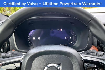 2024 Volvo XC60 B5 Plus Dark Theme