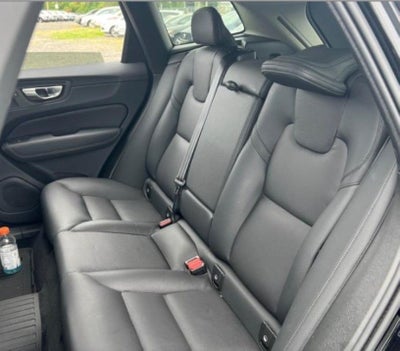 2024 Volvo XC60 B5 Plus Dark Theme