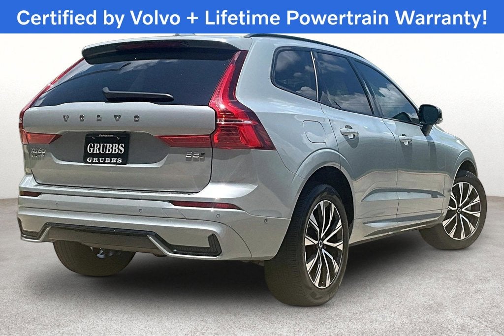 2024 Volvo XC60 B5 Plus Dark Theme