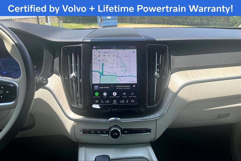 2024 Volvo XC60 B5 Plus Dark Theme