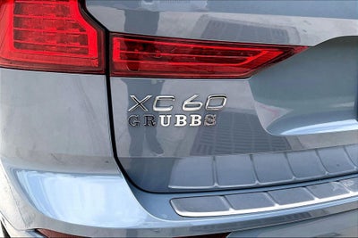 2024 Volvo XC60 B5 Plus Dark Theme