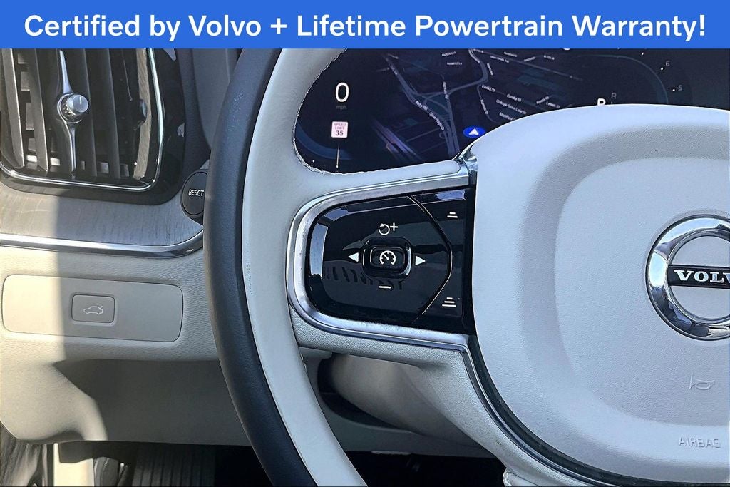 2023 Volvo XC60 B5 Plus Bright Theme