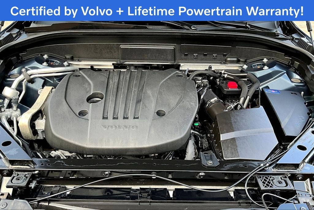 2023 Volvo XC60 B5 Plus Bright Theme