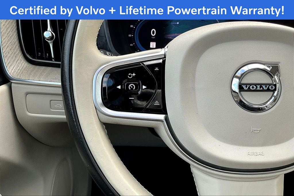2023 Volvo XC60 B5 Plus Bright Theme