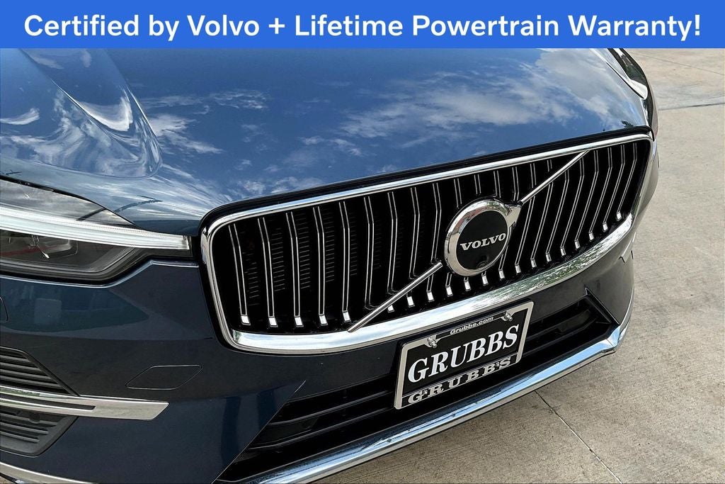 2023 Volvo XC60 B5 Plus Bright Theme