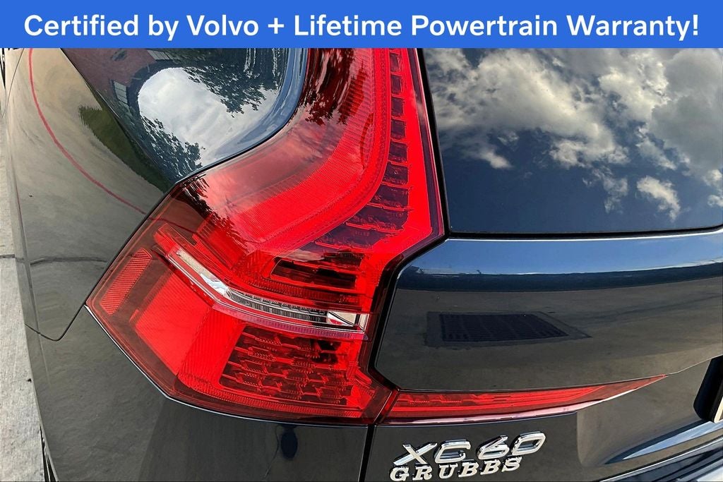 2023 Volvo XC60 B5 Plus Bright Theme