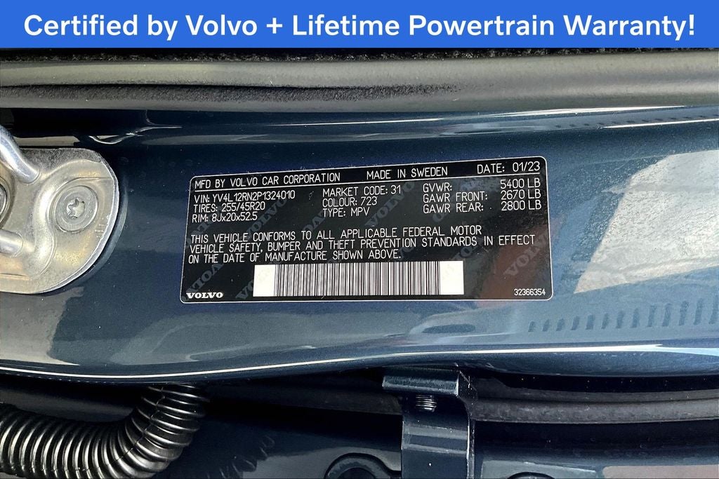2023 Volvo XC60 B5 Plus Bright Theme