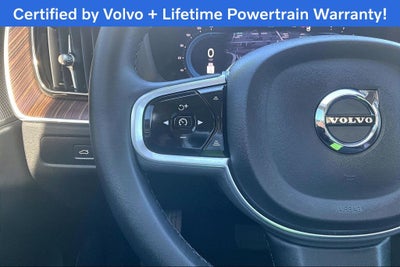 2023 Volvo XC60 B5 Plus Bright Theme