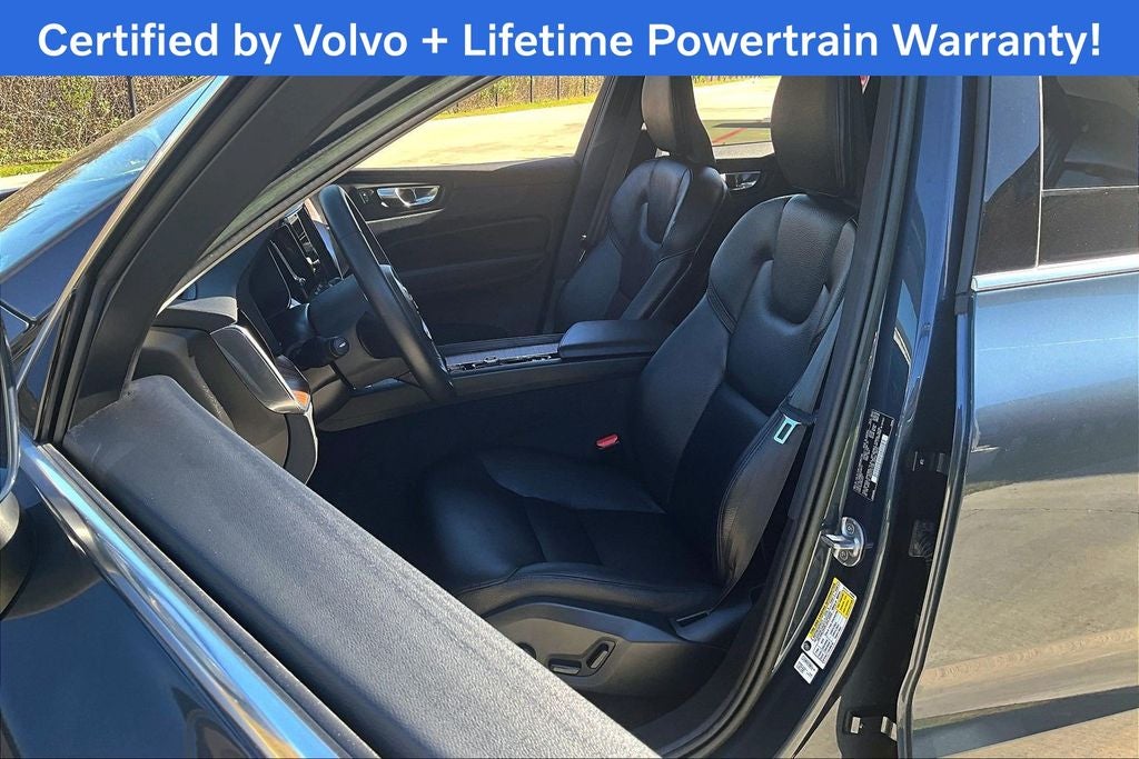 2023 Volvo XC60 B5 Plus Bright Theme