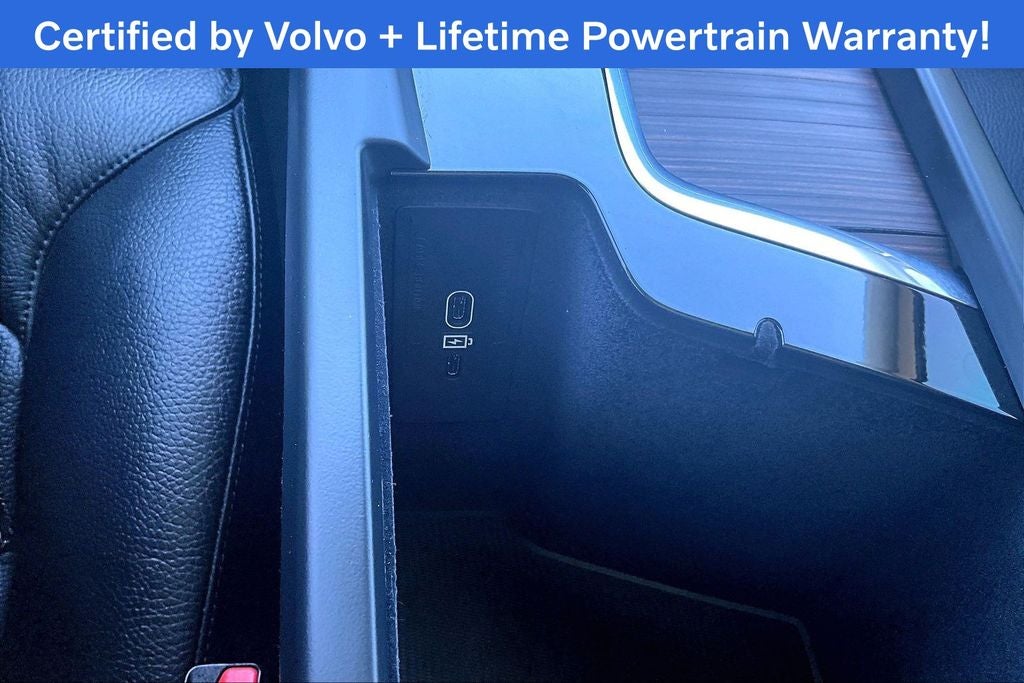 2023 Volvo XC60 B5 Plus Bright Theme