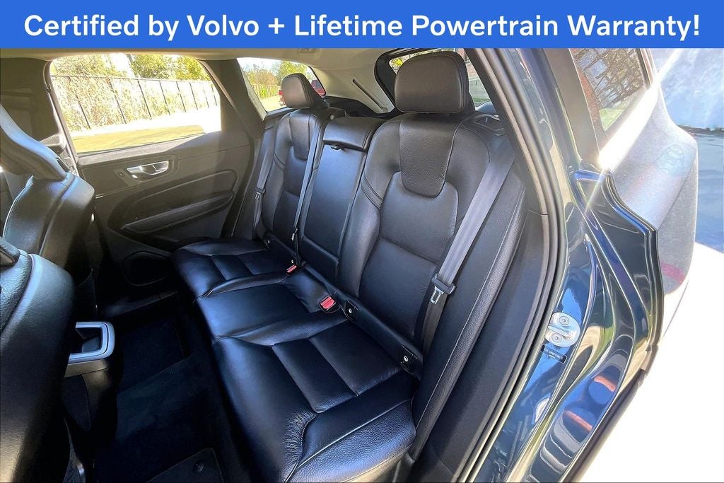 2023 Volvo XC60 B5 Plus Bright Theme