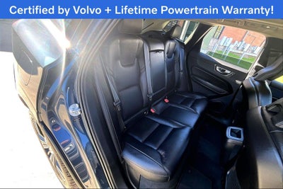 2023 Volvo XC60 B5 Plus Bright Theme