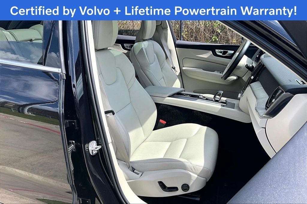 2023 Volvo XC60 B5 Plus Bright Theme