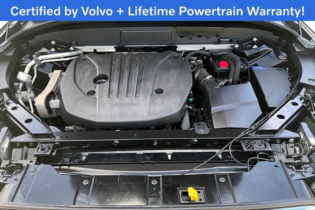 2023 Volvo XC60 B5 Plus Bright Theme