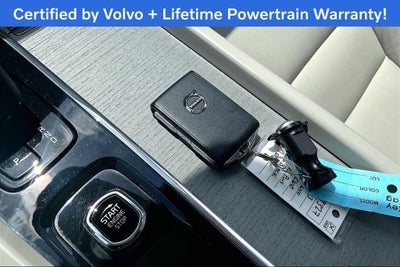 2023 Volvo XC60 B5 Plus Bright Theme