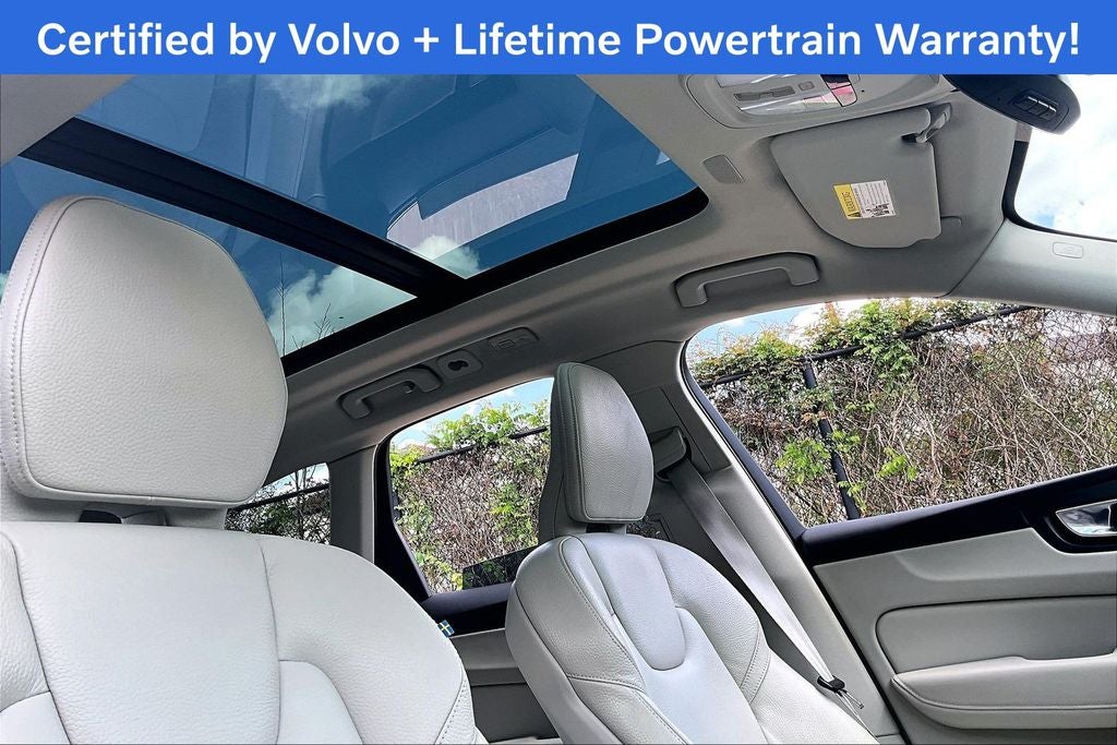 2023 Volvo XC60 B5 Plus Bright Theme