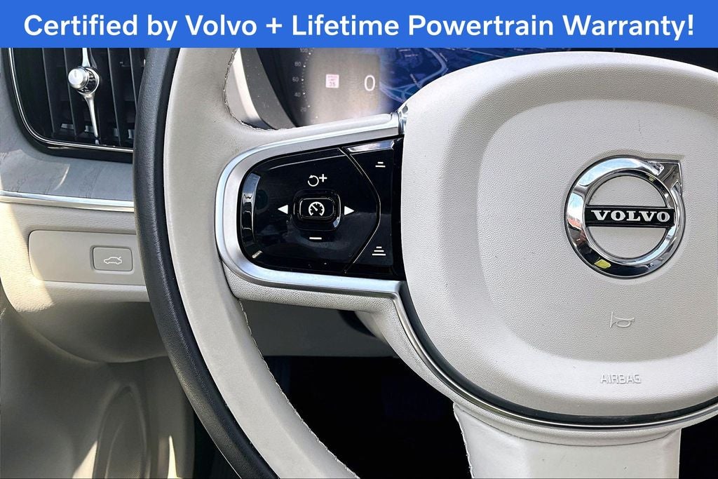 2023 Volvo XC60 B5 Plus Bright Theme