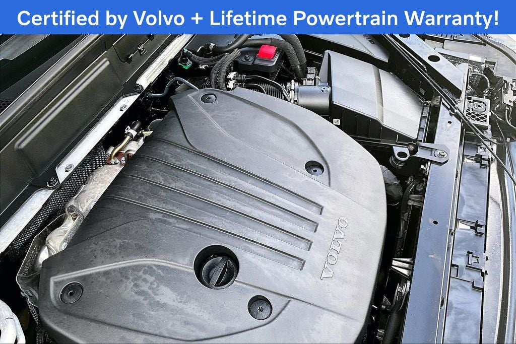 2023 Volvo XC60 B5 Plus Bright Theme