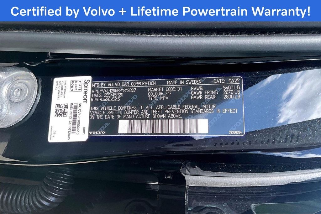 2023 Volvo XC60 B5 Plus Bright Theme