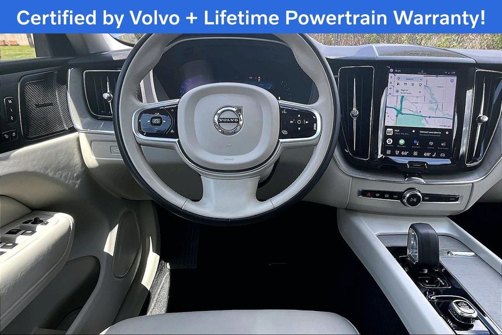 2023 Volvo XC60 B5 Plus Bright Theme