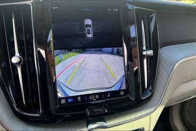 2023 Volvo XC60 B5 Plus Bright Theme