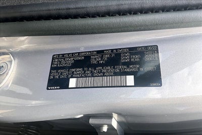 2023 Volvo XC60 B5 Plus Dark Theme