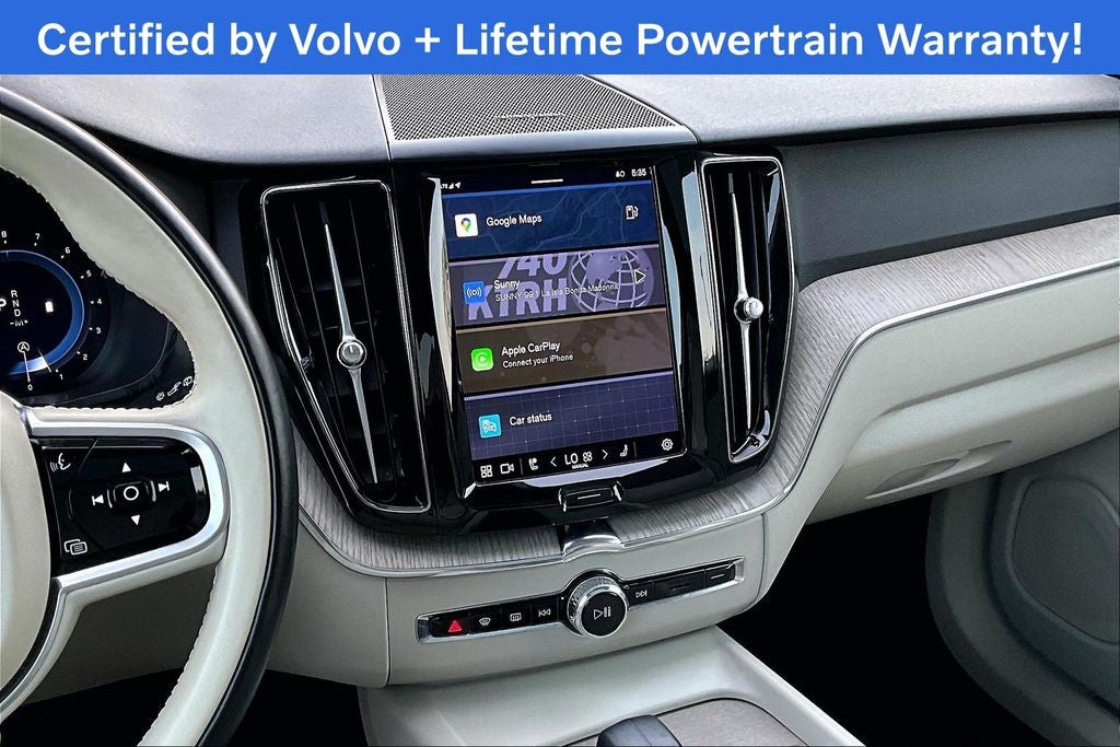 2023 Volvo XC60 B5 Plus Dark Theme