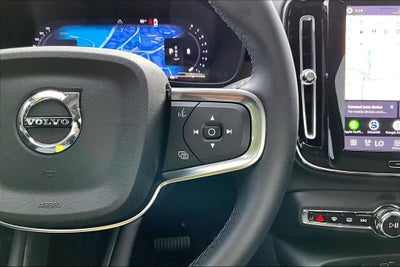 2026 Volvo XC40 B5 Plus