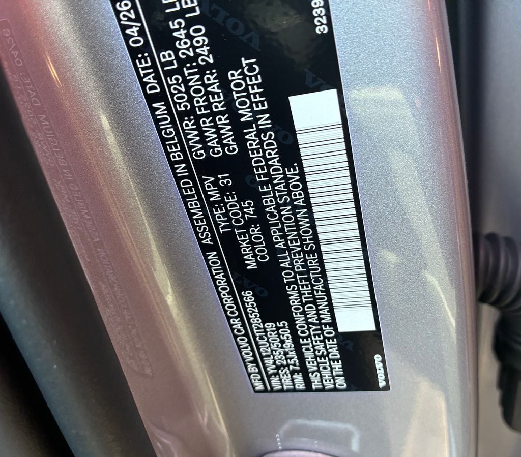 2026 Volvo XC40 B5 Plus