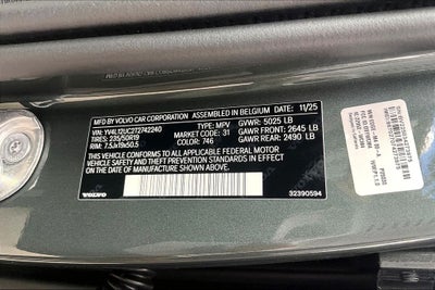 2026 Volvo XC40 B5 Plus