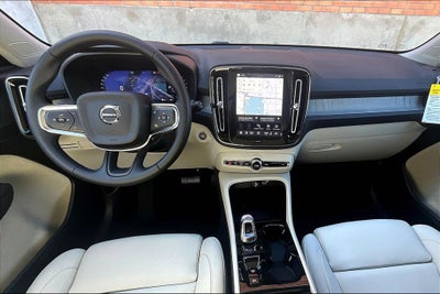 2026 Volvo XC40 B5 Plus