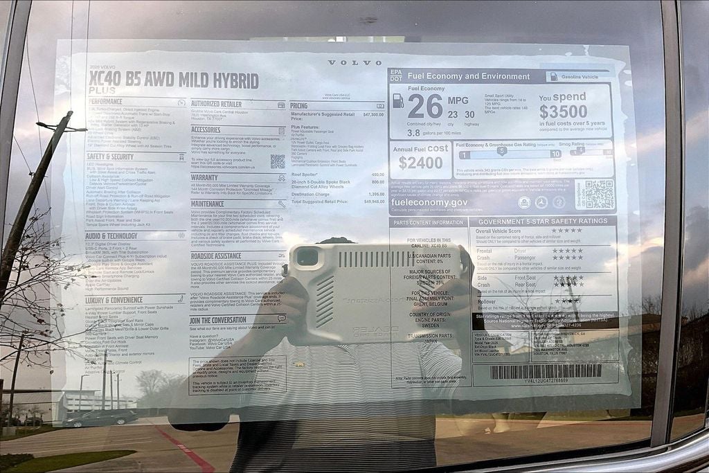 2026 Volvo XC40 B5 Plus