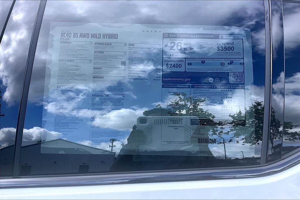 2026 Volvo XC40 B5 Plus