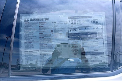 2026 Volvo XC40 B5 Plus
